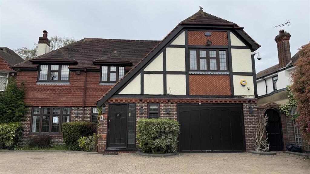 Main image of property: Wansunt Road, Bexley