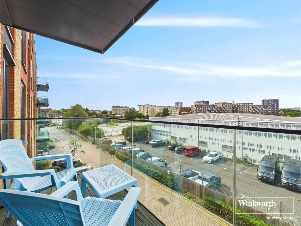 Main image of property: Oscar Wilde Road, Reading, Berkshire, RG1