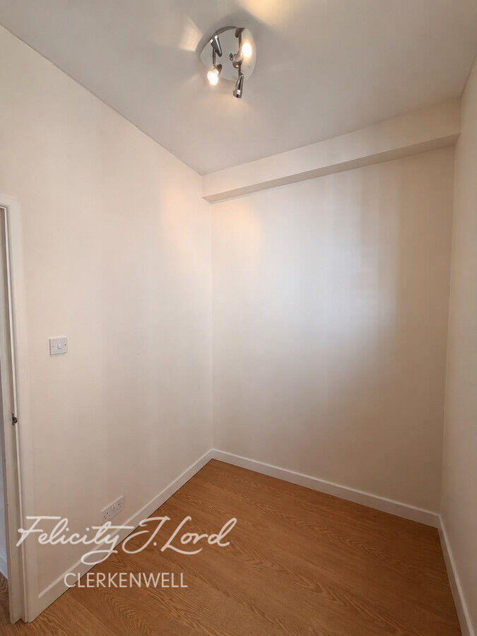 Apartment in London, Clerkenwell - More