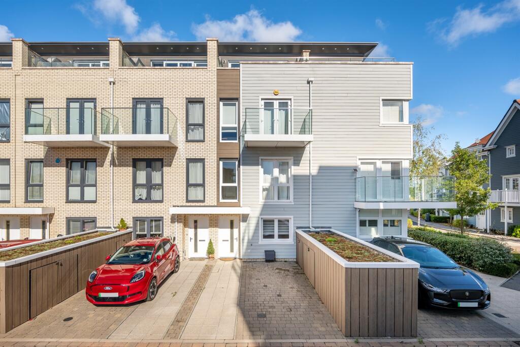 Main image of property: Champlain Street, Reading, RG2