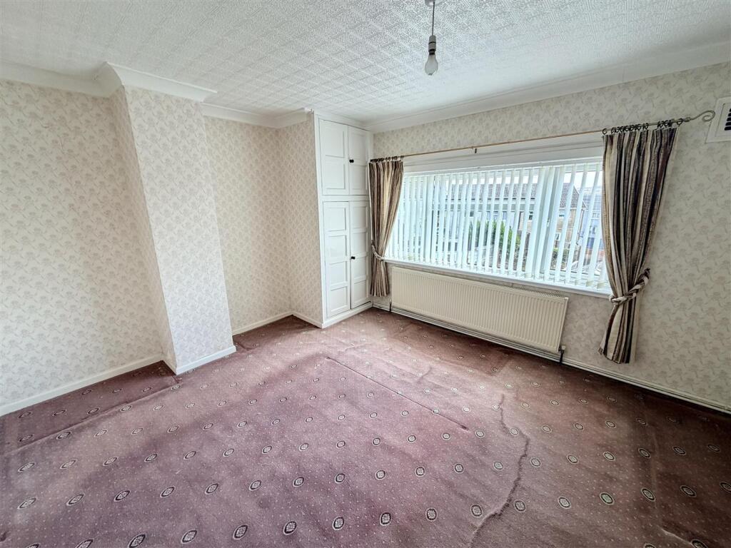 House in Brynaman, Brynaman Uchaf, Cwarter Bach - More