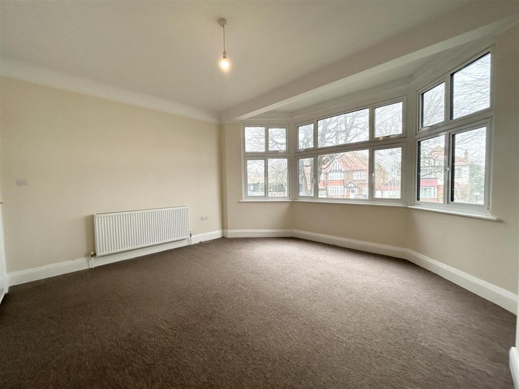 Apartment in Brighton - View 2