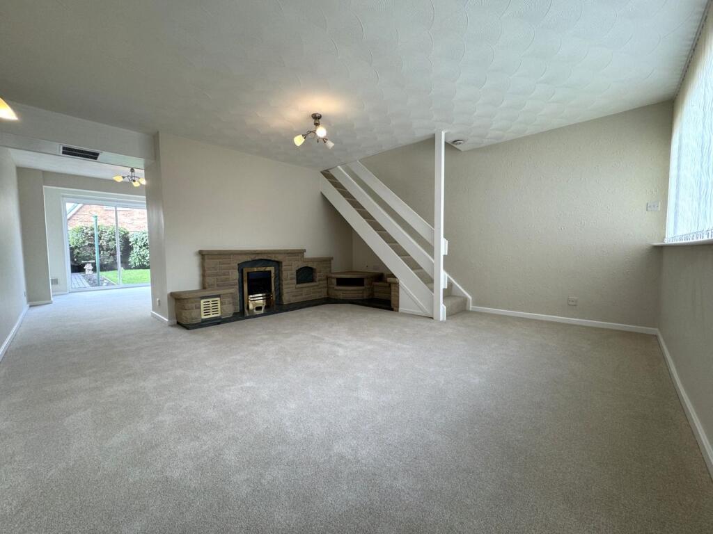 Harwood Avenue, Branston, Burton-on-Trent, DE14 photo 4