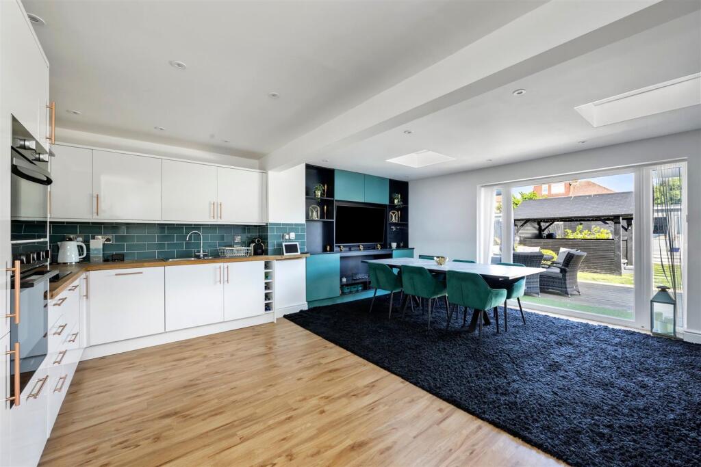 House in Adur, West Sussex - View 2