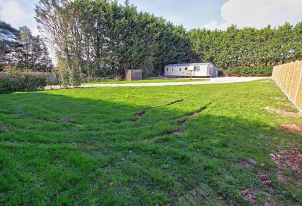 Scant Road East, Chichester, West Sussex - More