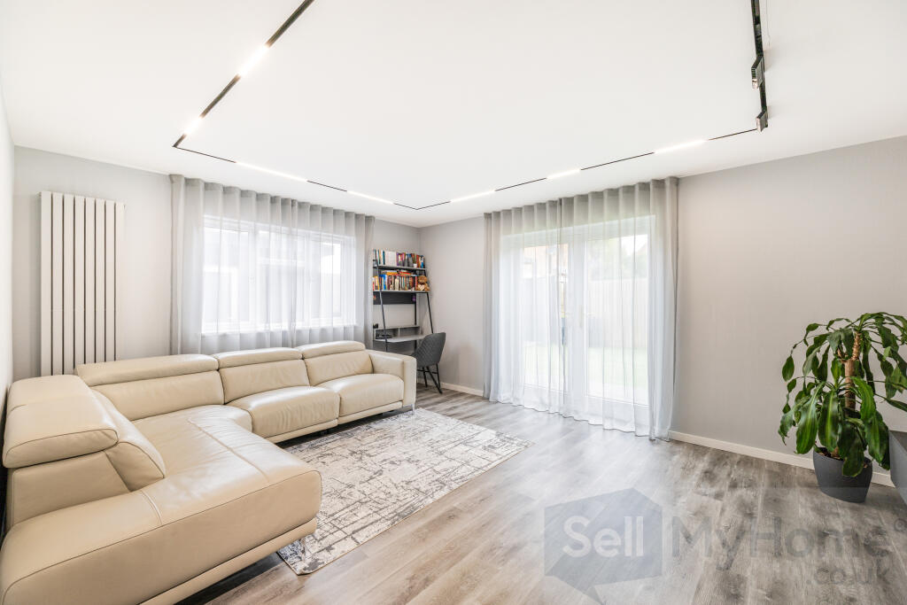House in Milton Keynes, Browns Wood, Walton - View 4