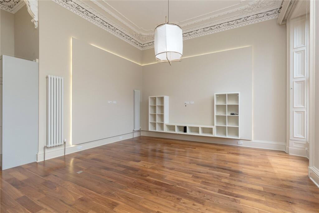 Apartment in Edinburgh - View 3