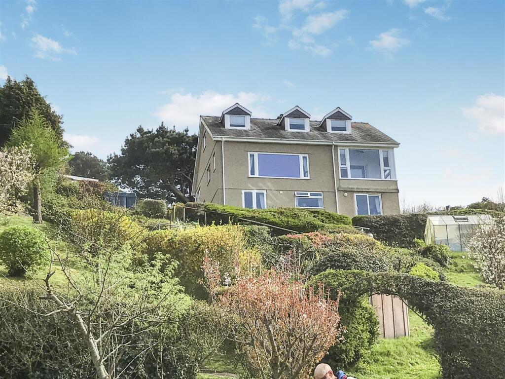 Main image of property: Eithinog, Harlech