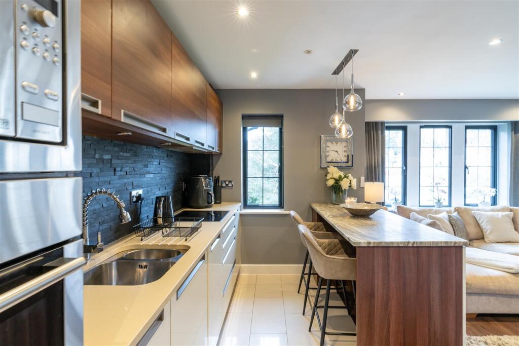 Additional image 5 of Compton Avenue, Lilliput