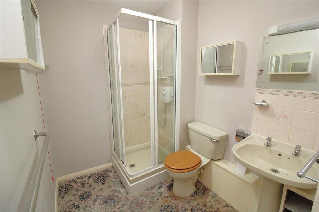 Apartment in Portsmouth - View 4