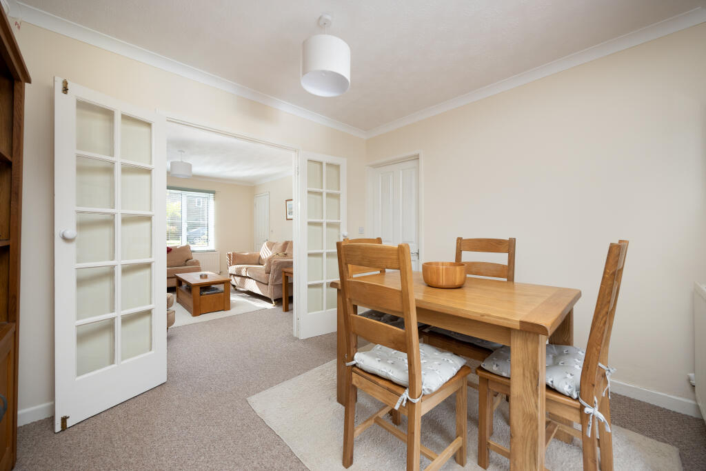 Alderton Way, Trowbridge photo 4