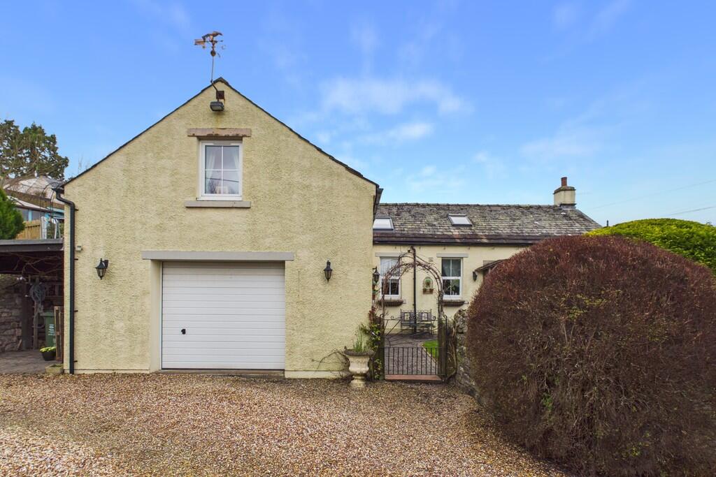 Main image of property: Sunnyside, Stainton