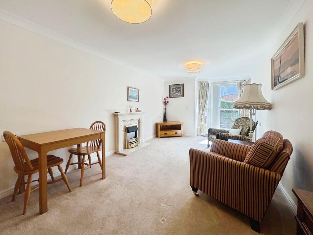 Somerton Road, Street, BA16 - View 6