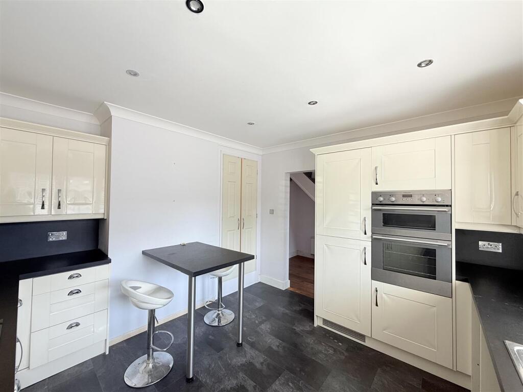 House in Clacton-on-Sea, Great Clacton - View 5