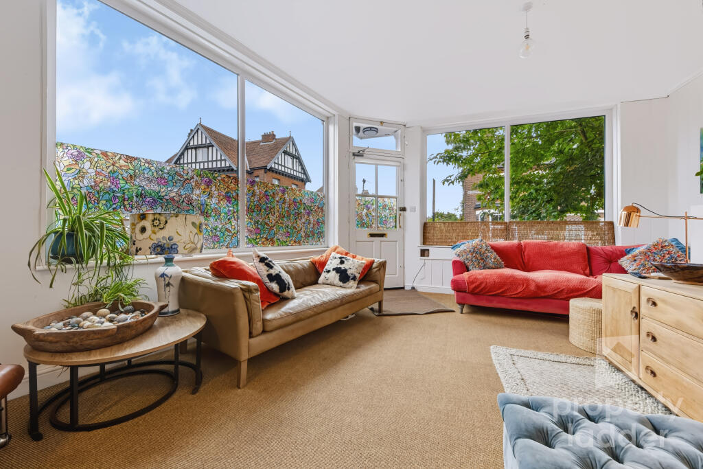 House in Norwich - More