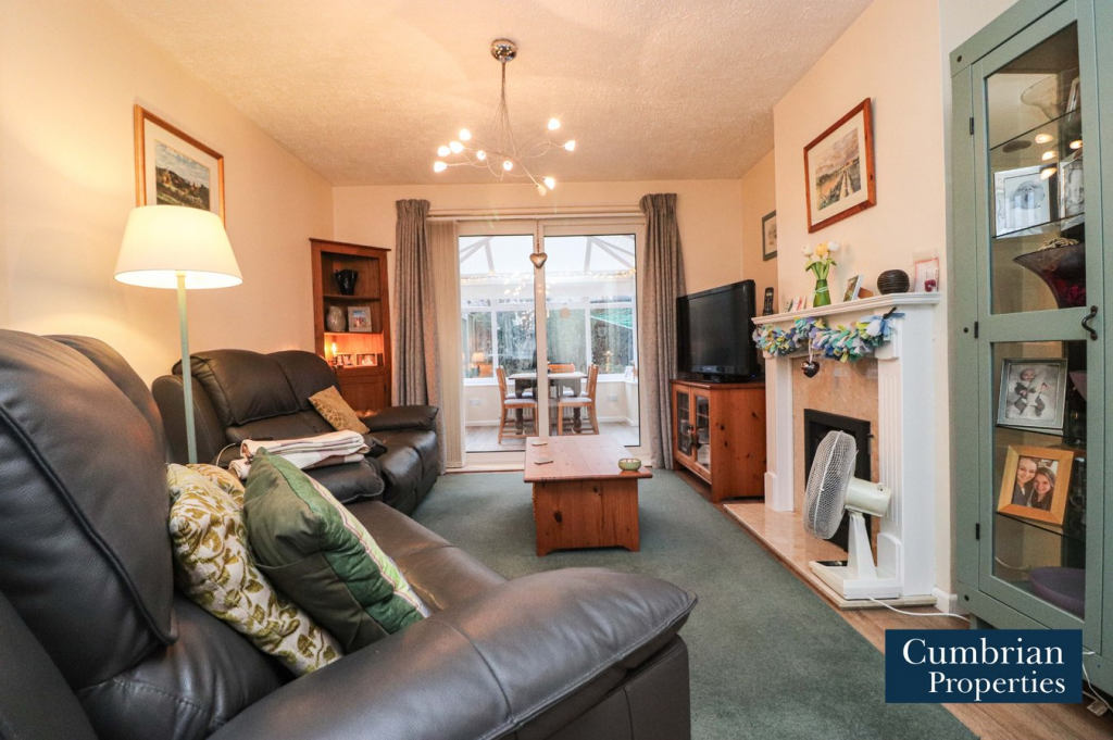 Whinsmoor Drive, Harraby, Carlisle, CA1 photo 2