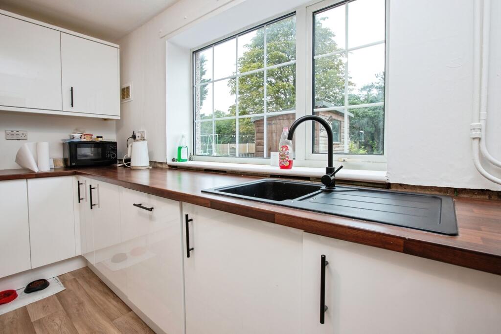 House in Nottingham - View 5