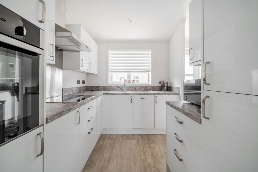 Dolbeare Court, Landrake, Saltash, Cornwall, PL12 5FH photo 3