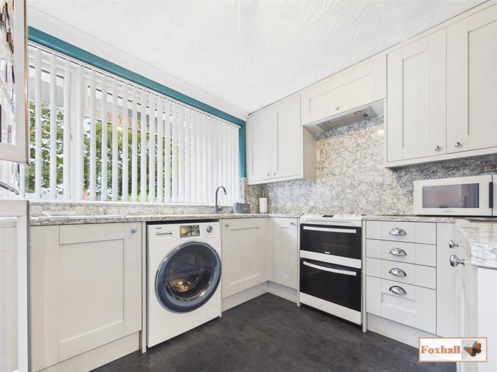 House in Ipswich, Westbourne - More