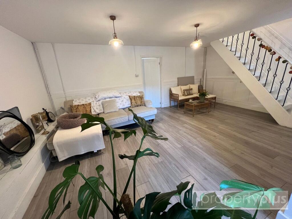 Trip Terrace, Pentre, Rhondda Cynon Taff, CF41 photo 5