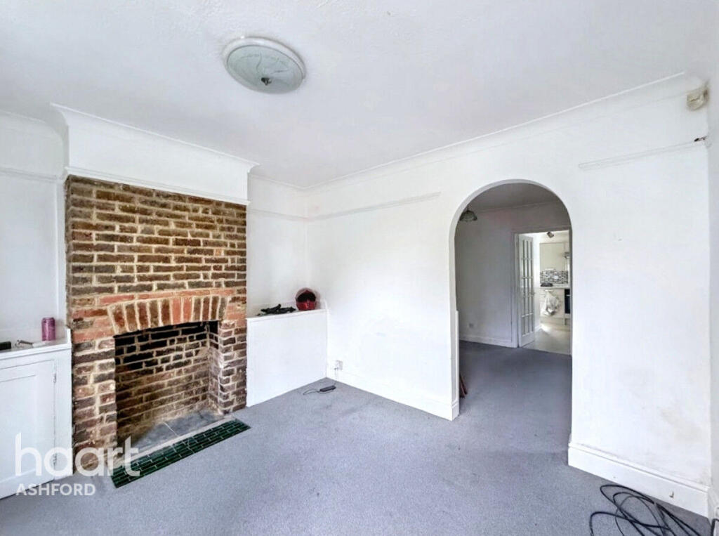 Cudworth Road, Ashford photo 3