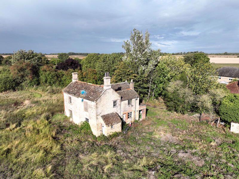 Main image of property: *** FARM HOUSE & TWO BUILDING PLOTS & 3 ACRES*** Main Street, Thistleton