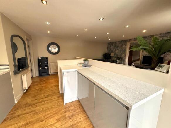 2A KITCHEN 2.jpg