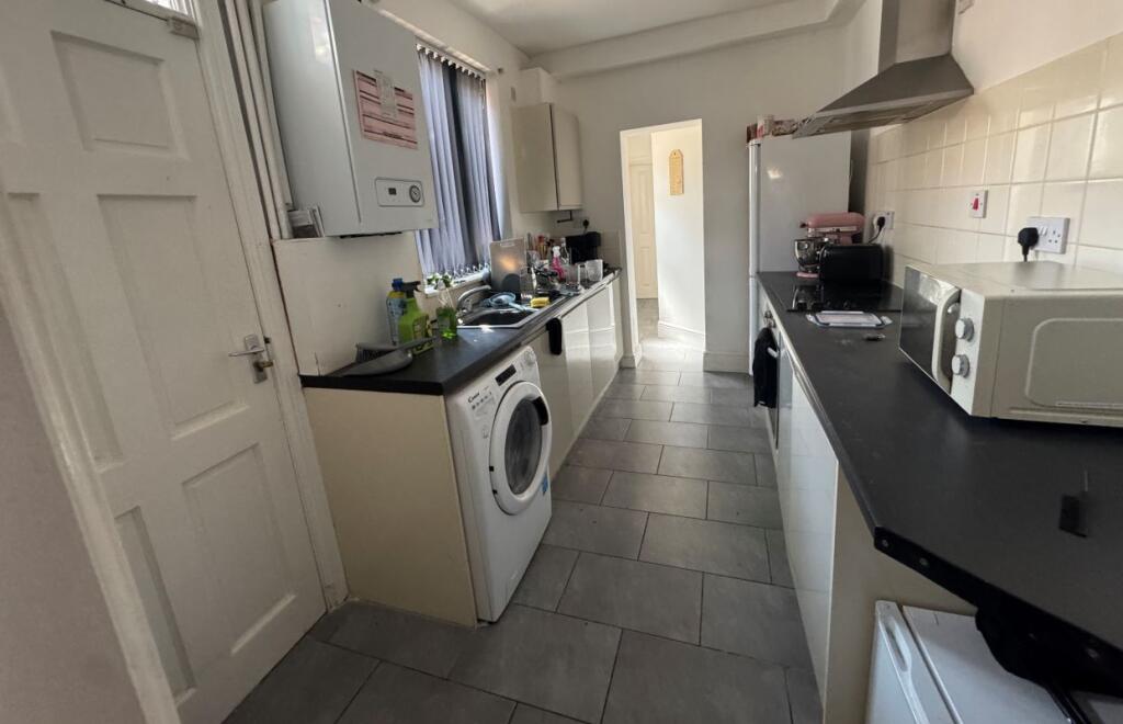 27 Roman Street, Leicester, LE3 0BD photo 5