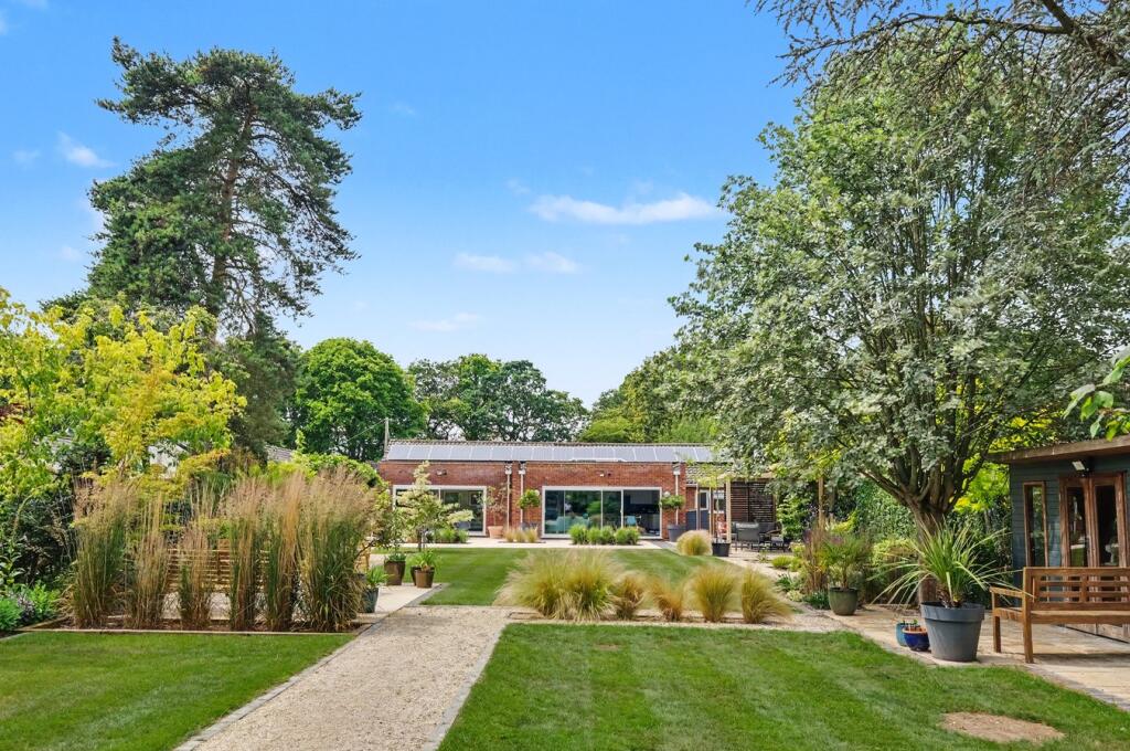 Main image of property: Moor Hall Lane, Danbury, CM3