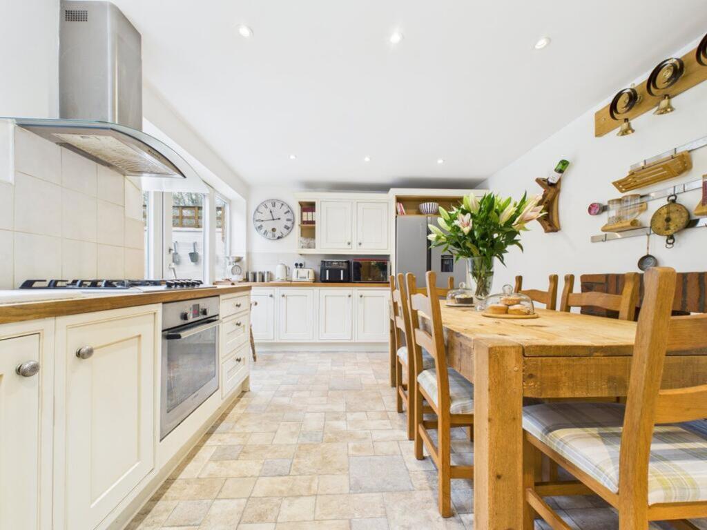 Armour Hill, Tilehurst, RG31 – pohled 6