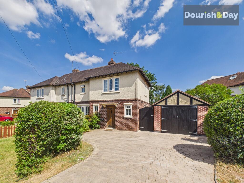 Main image of property: Manor Square, Stafford, ST17