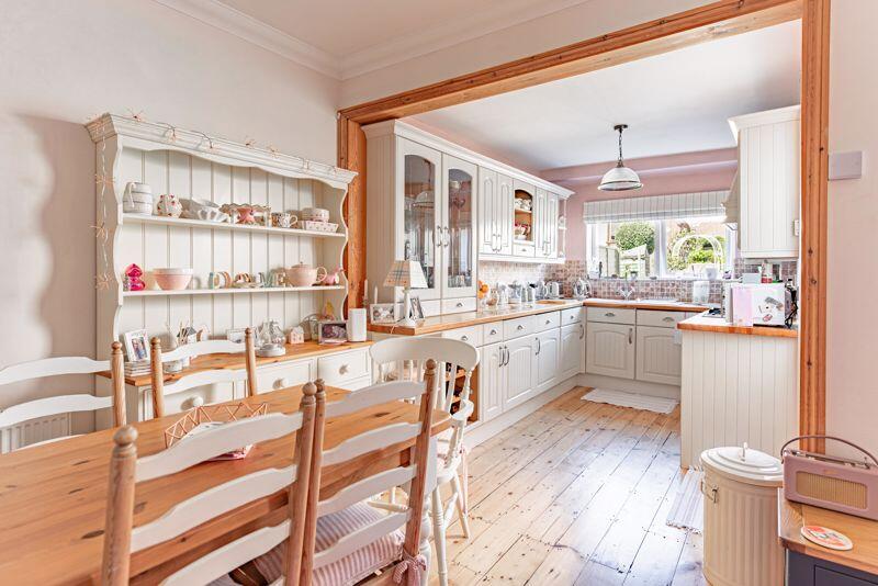 House in Portsmouth - View 4
