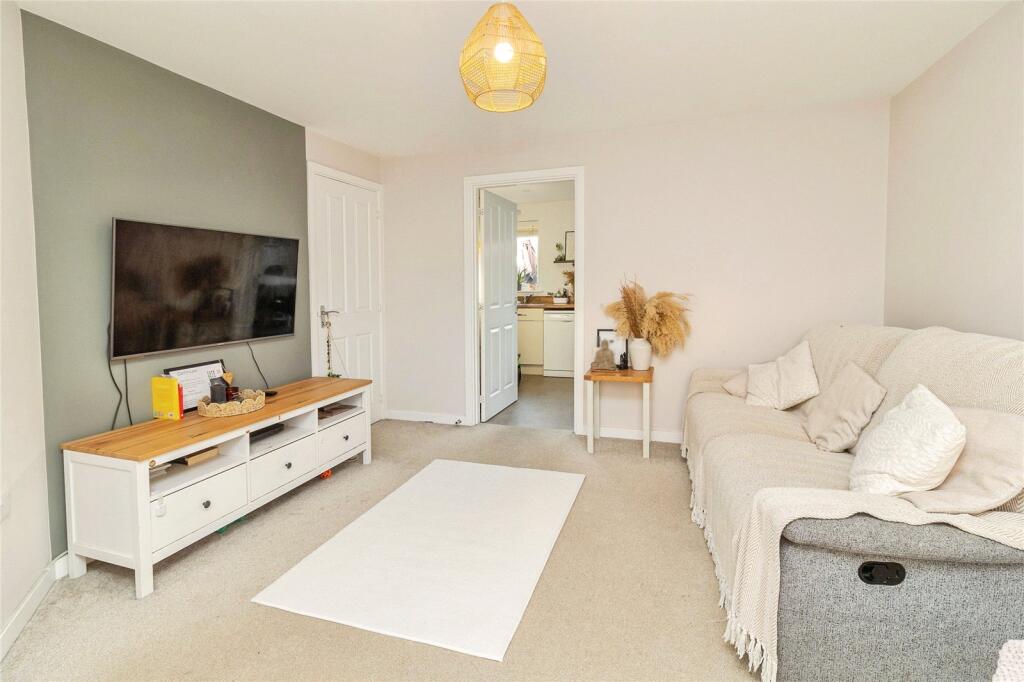 Lactans Edge, Leighton Buzzard, Bedfordshire, LU7 photo 2