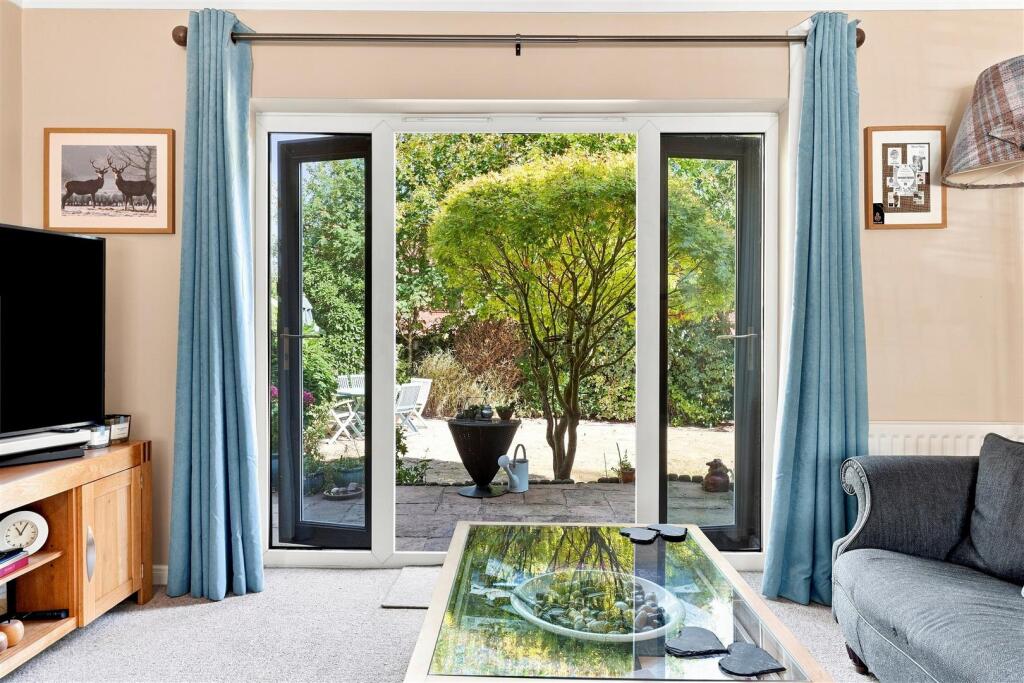 House in Newark and Sherwood, Southwell - View 2