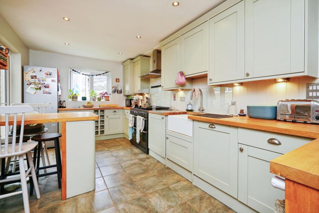 House in West Oxfordshire, Cogges, Witney - View 5