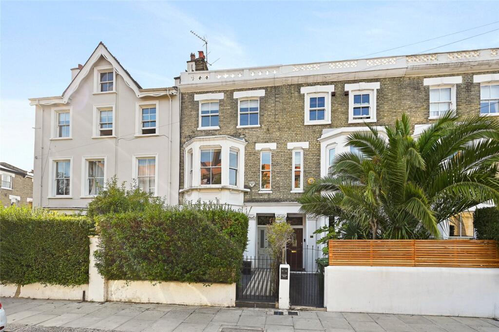 5-bed terraced on Coverdale Road, London, W12, £1,750,000