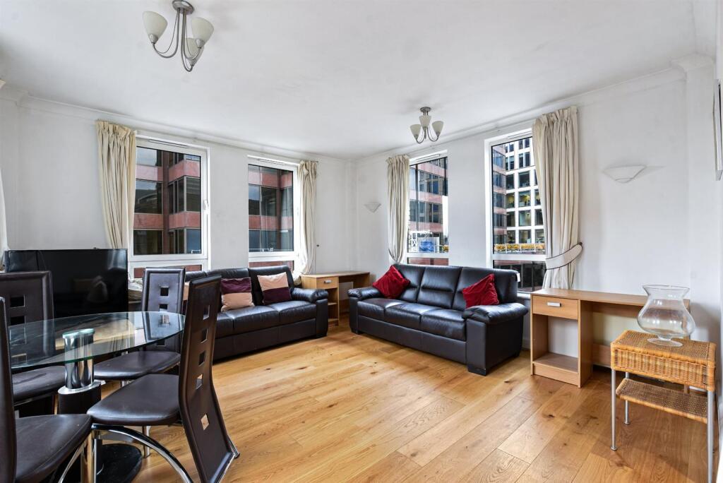 Main image of property: Werna House, Monument Street, EC3R