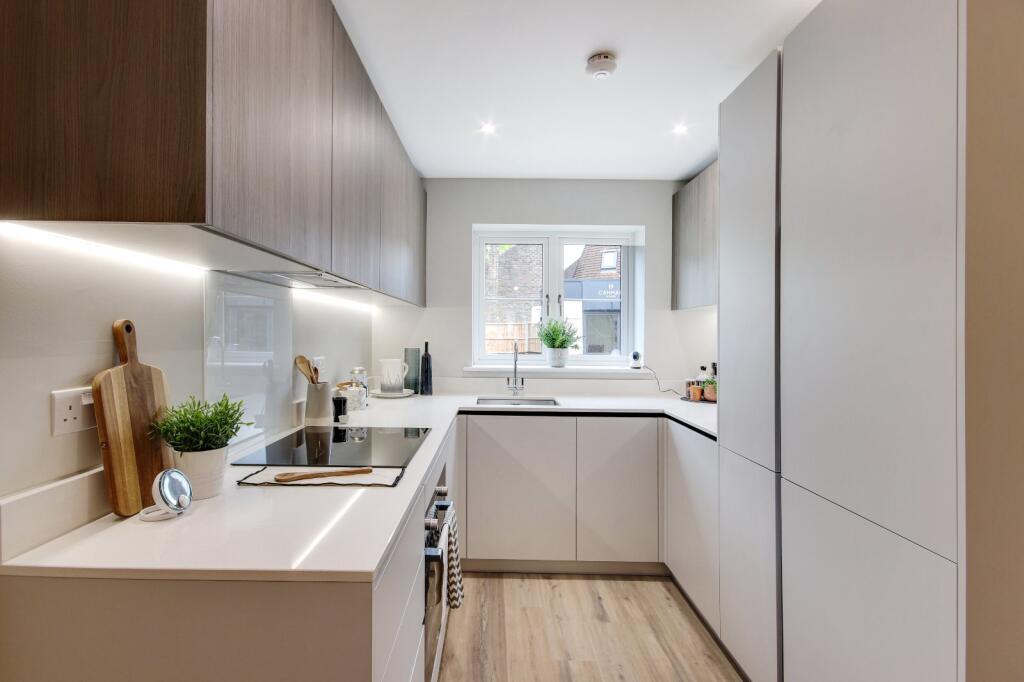 House in Tonbridge - View 3