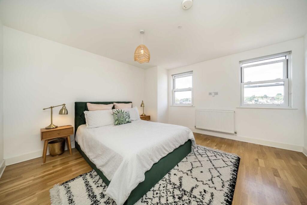 3 bedroom flat for rent