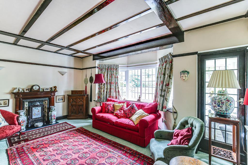 Sanderstead Hill, Sanderstead, Surrey, CR2 0HA photo 3