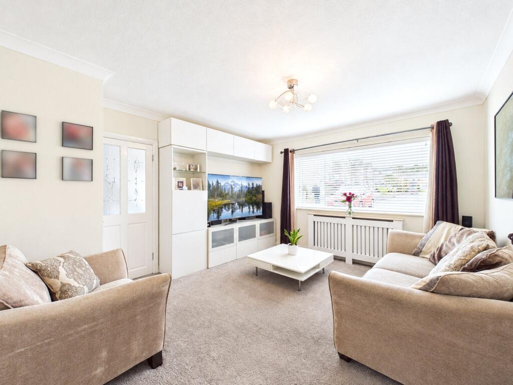 Hindley Close, Ryton, Tyne and Wear, NE40 photo 2
