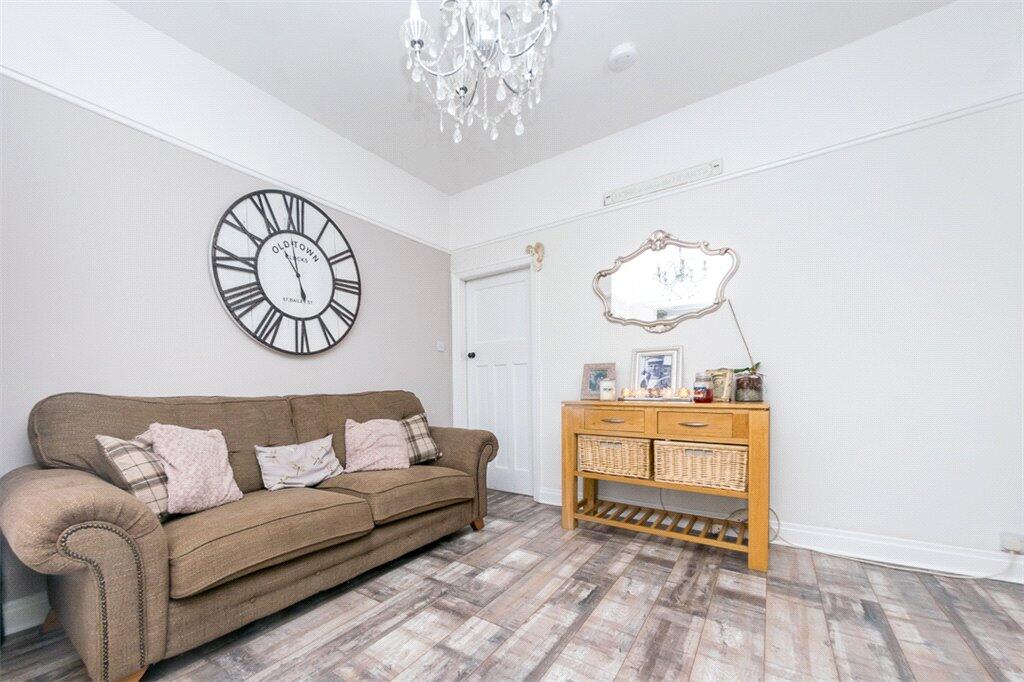 House in Kirklees, Birstall Smithies - View 6