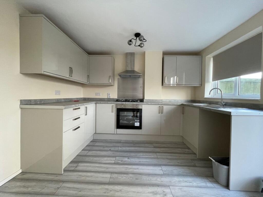 House in Swindon - View 3