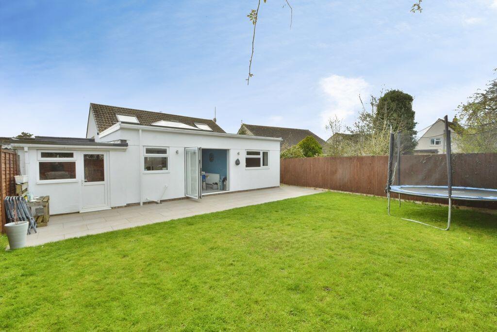 Main image of property: Meadow Way, South Cerney, Gloucestershire