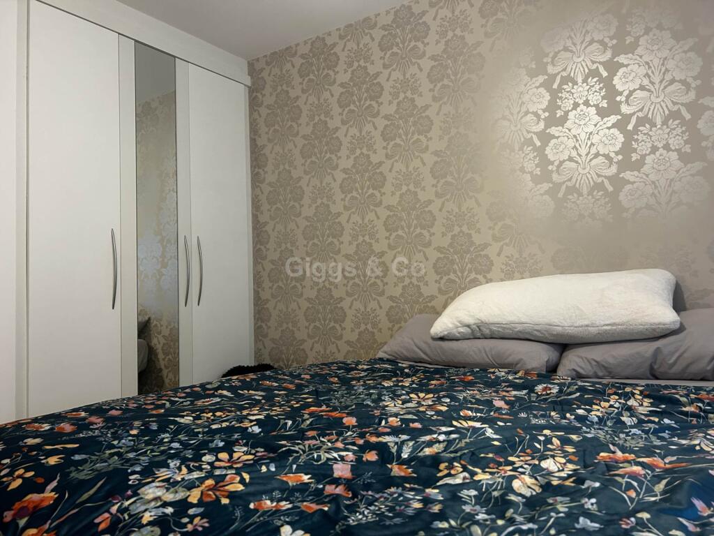 Apartment in Peterborough - View 5