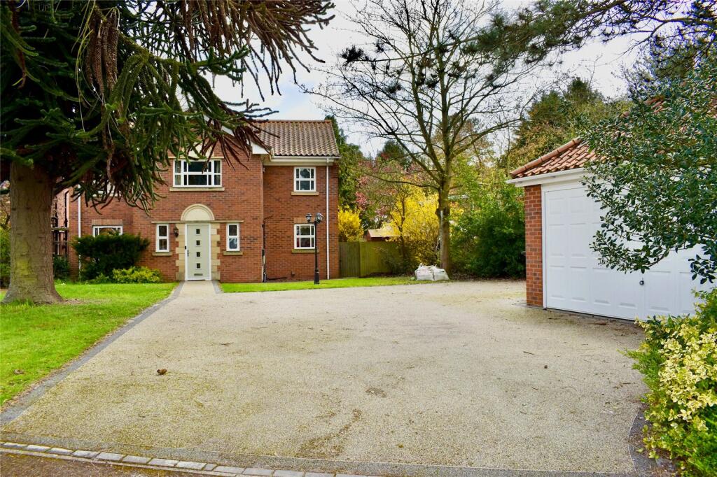 Main image of property: Asfordby Place, MELTON MOWBRAY, Leicestershire, LE14
