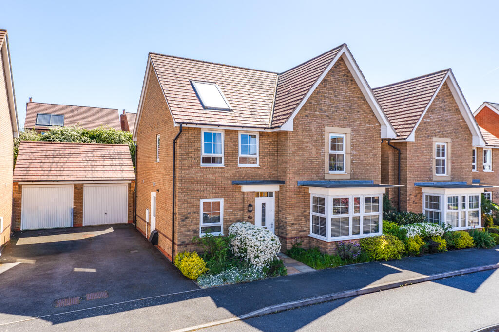 Main image of property: NN15 Donnington Road, Burton Latimer