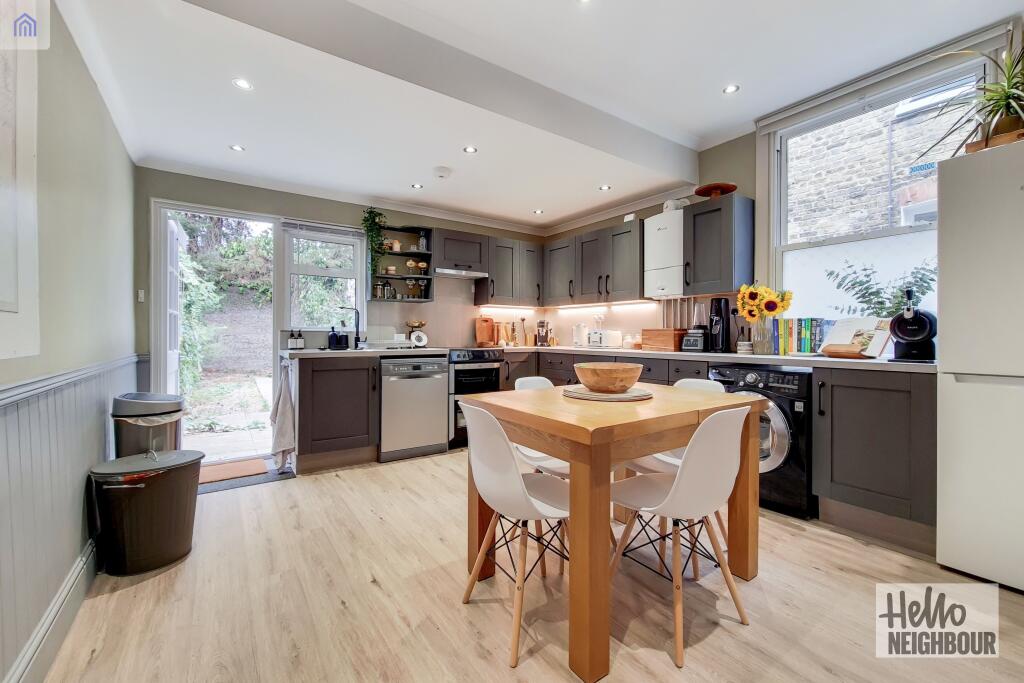 Main image of property: Oakmead Road, London, SW12