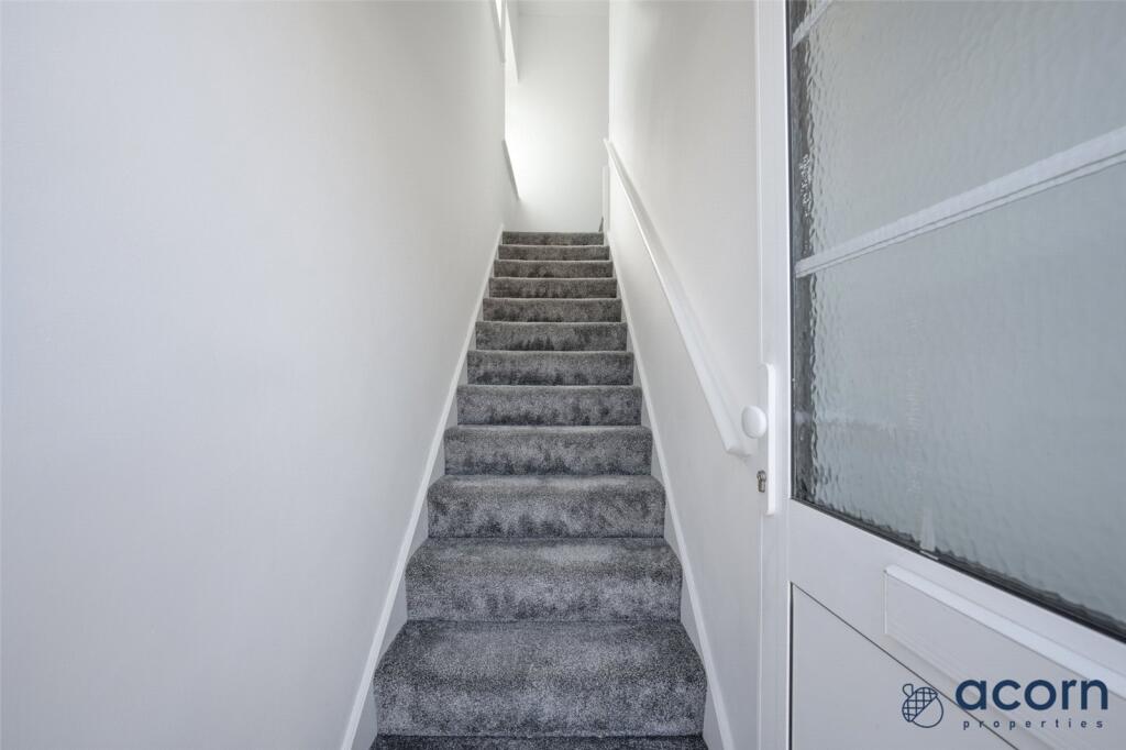 Apartment in London - View 3