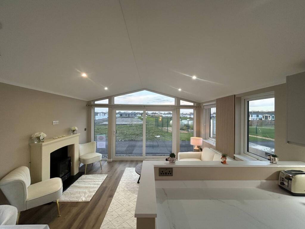 Edithmead, Highbridge, TA9 4HE - View 4
